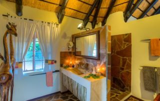 Namibia – Kambaku Lodge